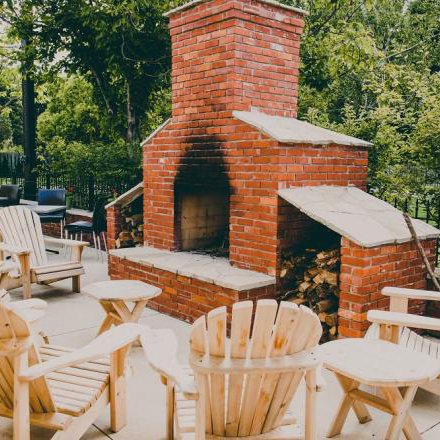 TWEPI's tweet photo. Keep the summer fun going. Click https://t.co/Keh9qSevht for this weeks #YQG road trip ideas incl. @OxleyWine https://t.co/7ZIJU4fVDh