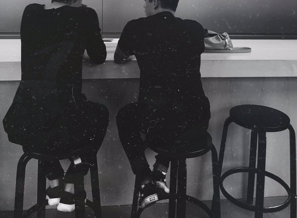 SonusBand's tweet photo. An empty stool. @Alex_Michelli https://t.co/7UERFUzwhE