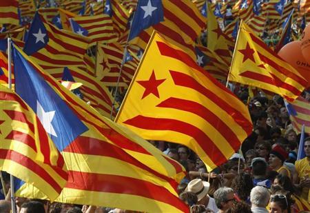 FlagforVictoria's tweet photo. Catalonia Day today. Interesting symbolism abounds the independence movement in eastern Iberia #yyj #catalonia #flag https://t.co/Iot0xr70bV