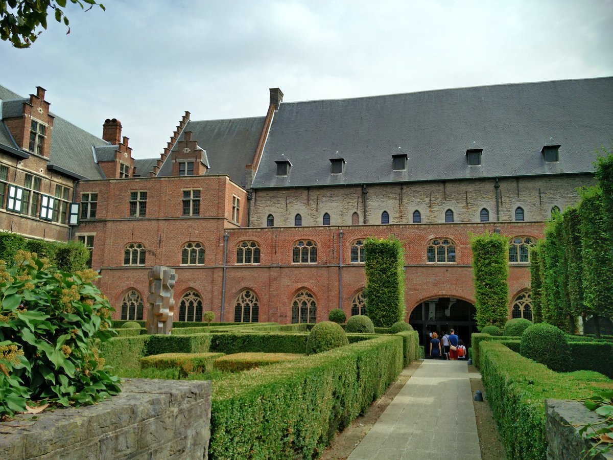 thbaketal's tweet photo. Het Pand a former Dominican monastery, now part of Ghent University hosting the #Com2016 meeting in great style https://t.co/K9P1Ex11Gr