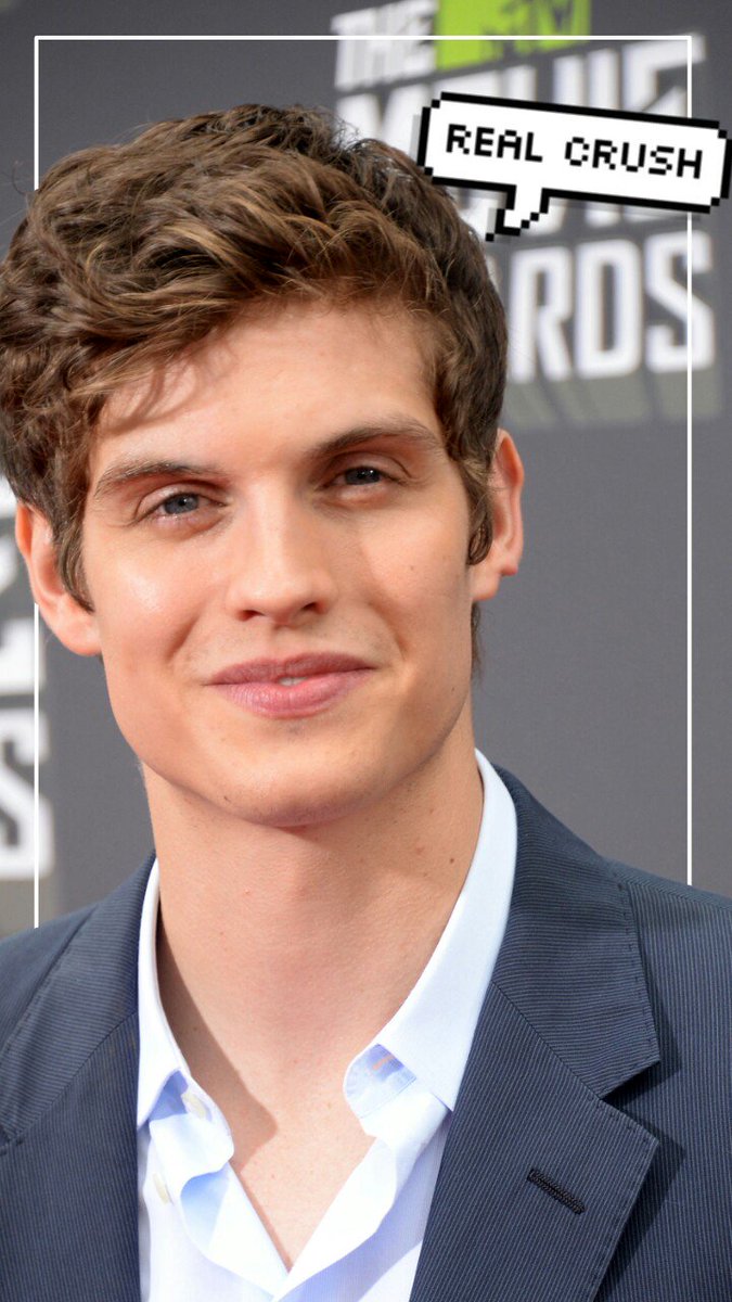 LoocksAndPacks's tweet photo. ⛤Lockscreen Daniel Sharman⛤

•Fav se gostar
•Rt se pegar/salvar
•Créditos/print se usar https://t.co/YTgbB2Z7UW