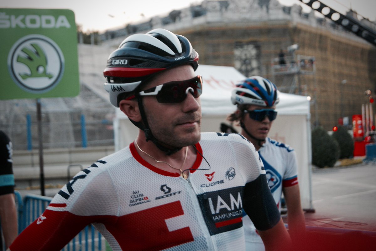 IAM_Cycling's tweet photo. #TeamIAM They did it 👊😘 #LV2016 https://t.co/6yTwD7dNpK
