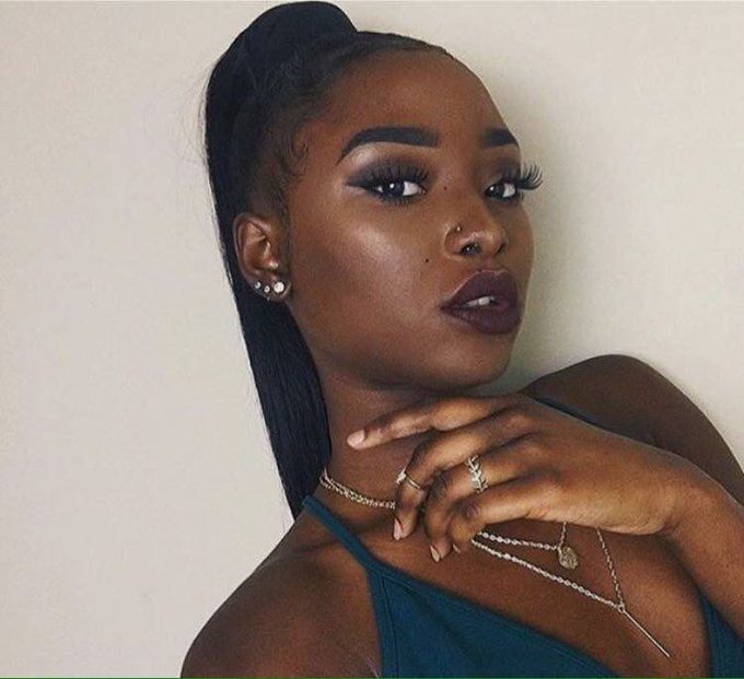 Watch Ri 🤪's leaked NSFW photo on TwXstars