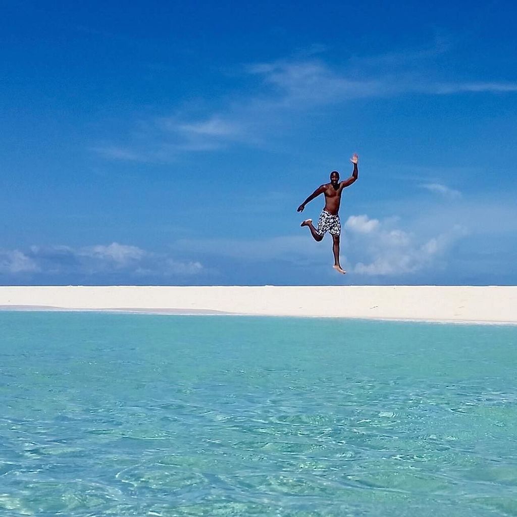 WhenPigsSwimm's tweet photo. Be a we're happy 🏝💦💎
•
•
Photo: @thurstonburstoniii 📸
•
•
・・
#exumadream #exumablue #itsbe… https://t.co/2t6bdiAF3r https://t.co/Q7ONLMDJeX