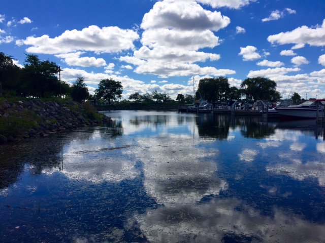 StabileLizzie's tweet photo. Day 3 was set aside for a walk in a park called River Walk on the backside of Detroit. #COM385 #unforgettable https://t.co/OWNKaZVmCU