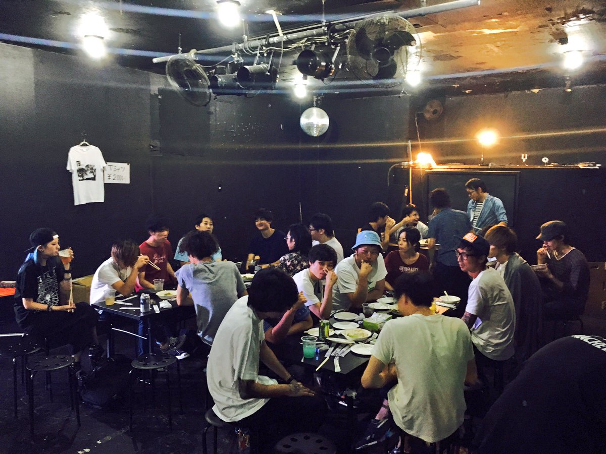saki01229 tweet picture