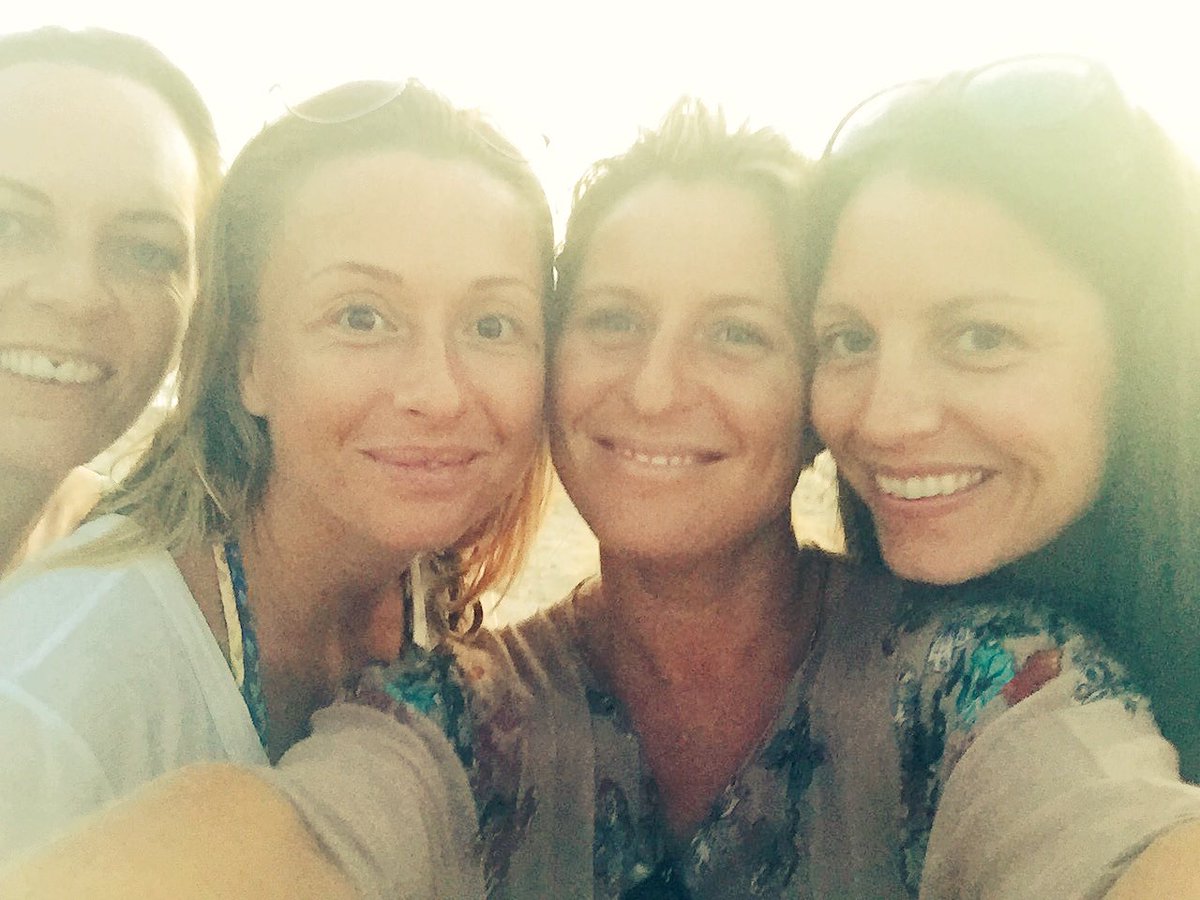 JoGaBeats's tweet photo. Sunset @experimentalbeachibiza tonight! #magic #bliss #island love https://t.co/MArgHyhowL