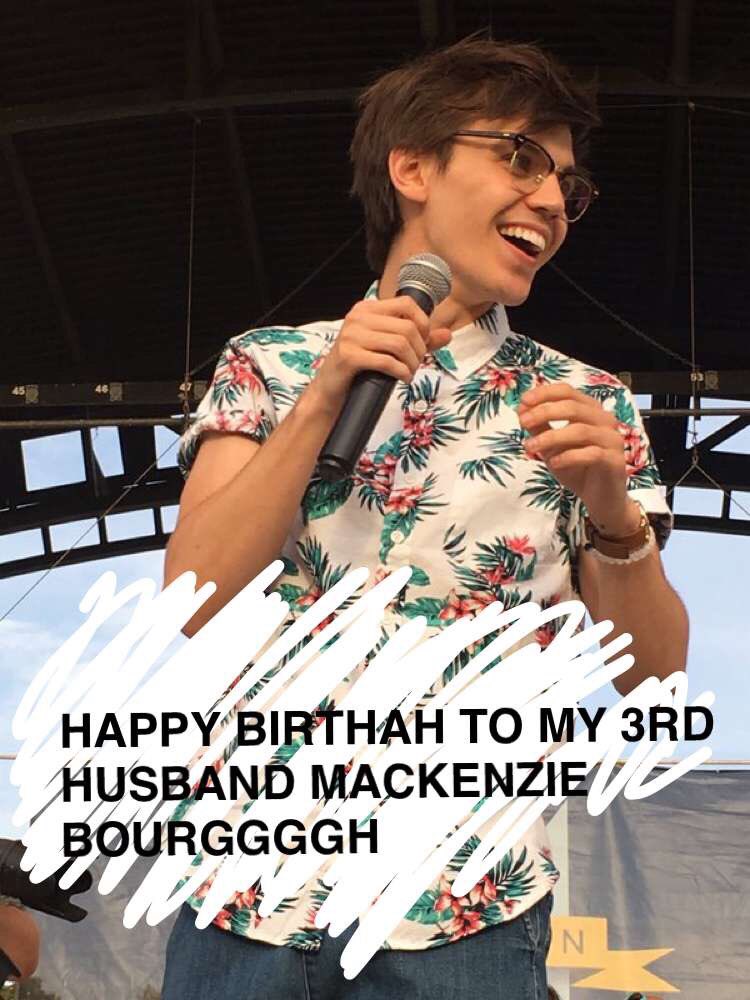 TaliahBourg's tweet photo. HAPPY BIRTHDAY MACK AGHHHH https://t.co/jcTBxtOCYC