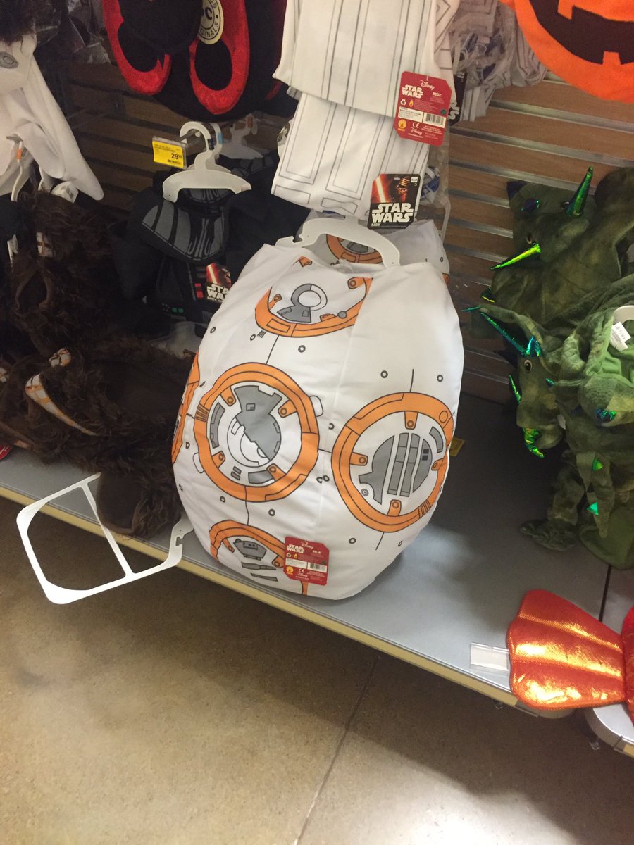 kat_arkham's tweet photo. Also check out this BB8 costume that was in the petstore 😂 https://t.co/SEOa5ppDtz