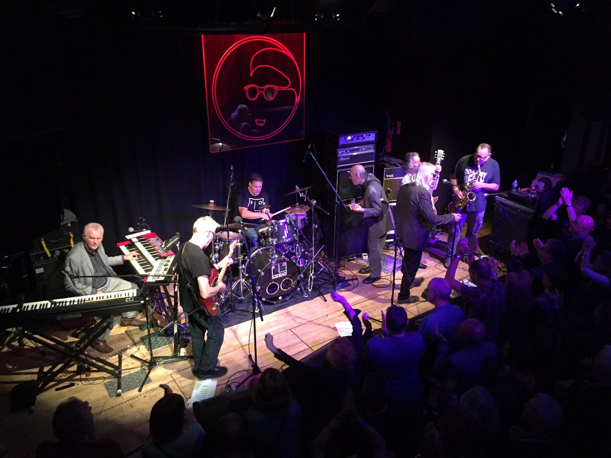 <a href="/bandonthewall/">Band on the Wall</a> <a href="/The_Blockheads/">Blockhead HQ</a> Oi Oi!