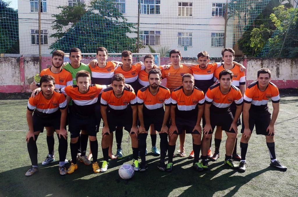 RachaTowers's tweet photo. +1 FINAL ALARANJADA 💥
Que Deus abençoe essa mulecada que acima de tudo poe toda amizade em campo em prol da diversao https://t.co/46CVhLcRwV