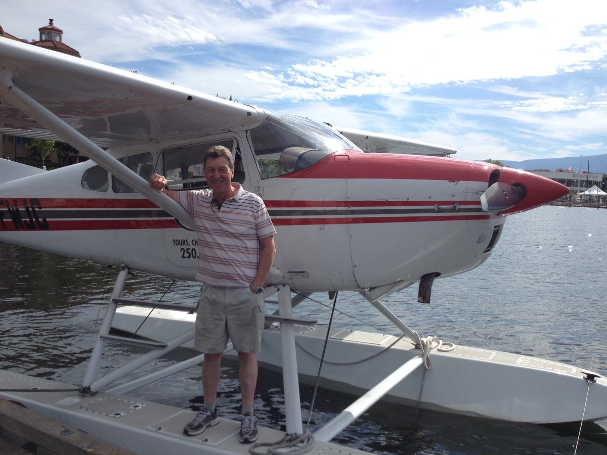 Our CFI Mike McLoughlin gets his seaplane rating while on holiday in Canada :-)