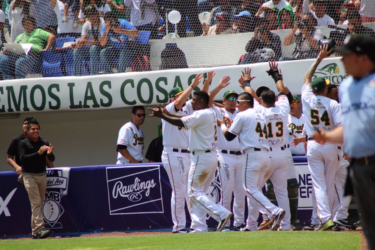 Pericos_Oficial's tweet photo. Ocho entradas completas  en el estadio Hermanos Serdán 🗻 #SerieDelRey👑 
@TorosDeTijuana 1
@Pericos_Oficial  5 https://t.co/pgjzehXdFQ