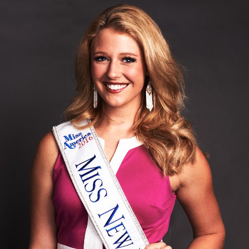 BT1D_Advocacy's tweet photo. Best of luck to #JDRFCC '13 Delegate @MissAmericaNH as she competes this evening for the #MissAmerica crown. #T1D https://t.co/BCK9qna1k3