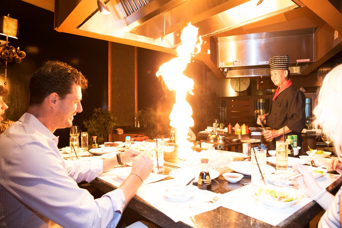DaRuMa_FL's tweet photo. #bignight #teppanyaki https://t.co/bu4UIAnGE4