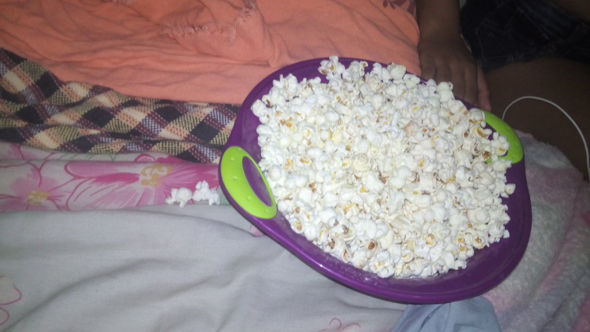 marcosluna946's tweet photo. Daaq c elaaas @SucoDe_mangaS2  e a #Tefii https://t.co/NaXnRuF5bw