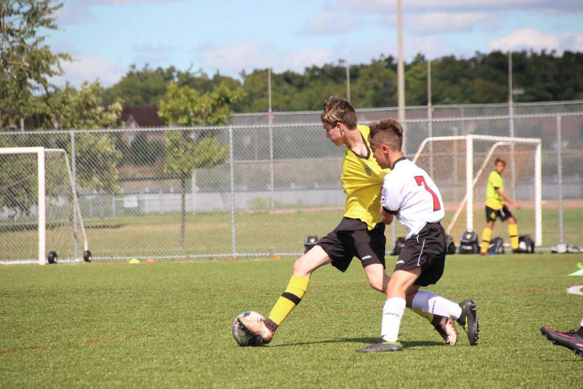 AYSC2002OPDL's tweet photo. Action Shots from today's match v @Glen_Shields @coach @jazboysg @aysc64 @osa @YorkRegionSA#opdl https://t.co/Z293K1FZzL