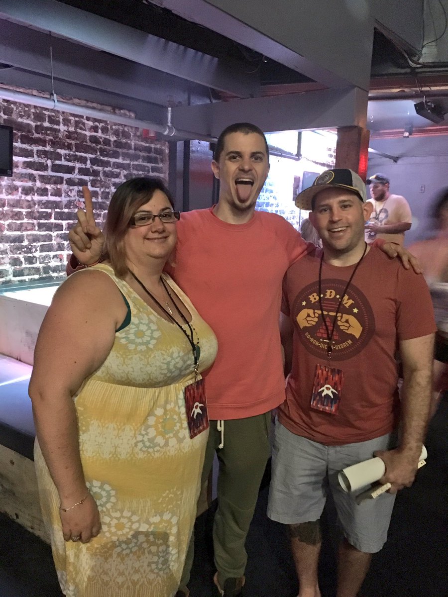 tommy_gilligan's tweet photo. Pre show w/ @gwatsky #xinfinitytour #xinfinity #howtoruineverything #bdm https://t.co/6hOx3suE6G