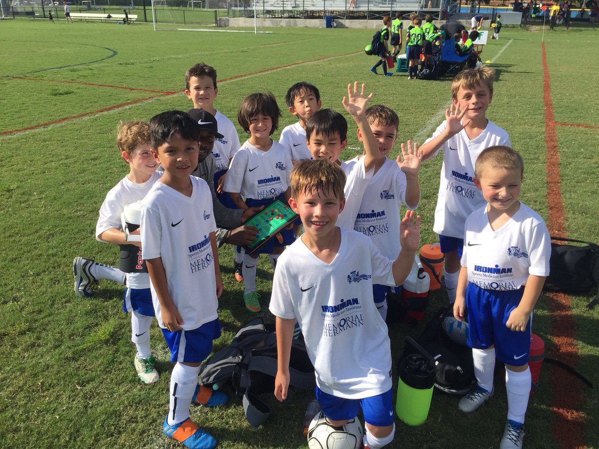 ahfcsoccer's tweet photo. The big men ready to rock it in @PDFHouston https://t.co/W54Tlo4elf