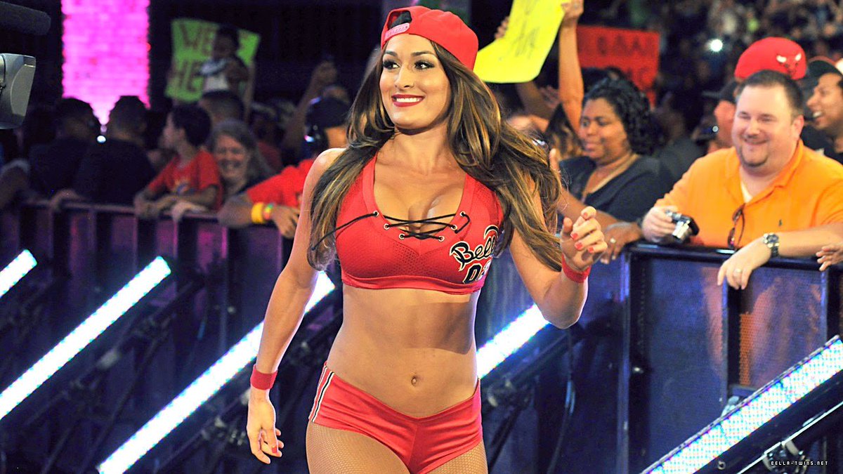 chuusaymonista's tweet photo. Shine tonight ❤️
#BellaArmy #StayFearless #FearlessNikki #BrieFree #WomansWrestling #Backlash #BrazilWantsWWETour https://t.co/WGbmyM4Be3