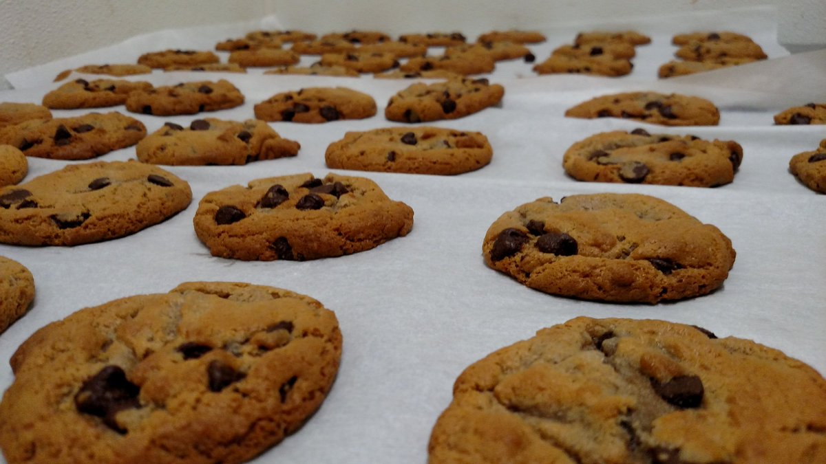 3RiversRafting's tweet photo. Nothing like a few cookies to end a great day of rafting! #threeriversfun #maine https://t.co/iUw9qGq9lV