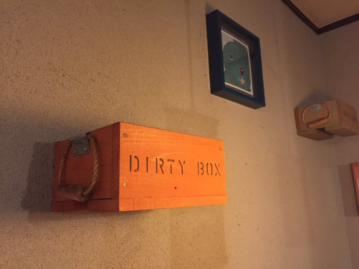 distortionmikey's tweet photo. Found this yesterday ๐๐
#dirtybox https://t.co/k4lWQWAnCc