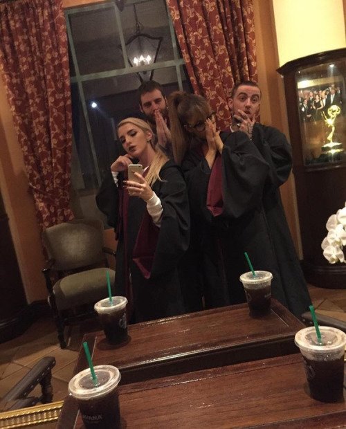 ithoughtgrande's tweet photo. "njomzamusic: gang" @MacMiller @ArianaGrande https://t.co/x6TEUBfkjz