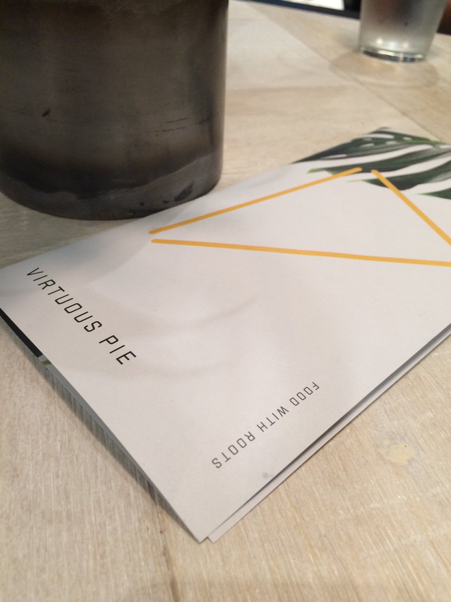 Fully vegan pizzeria + with non nightshade options! Omg, I'm finally having pizza! swarmapp.com/c/kslfzJ8poSW