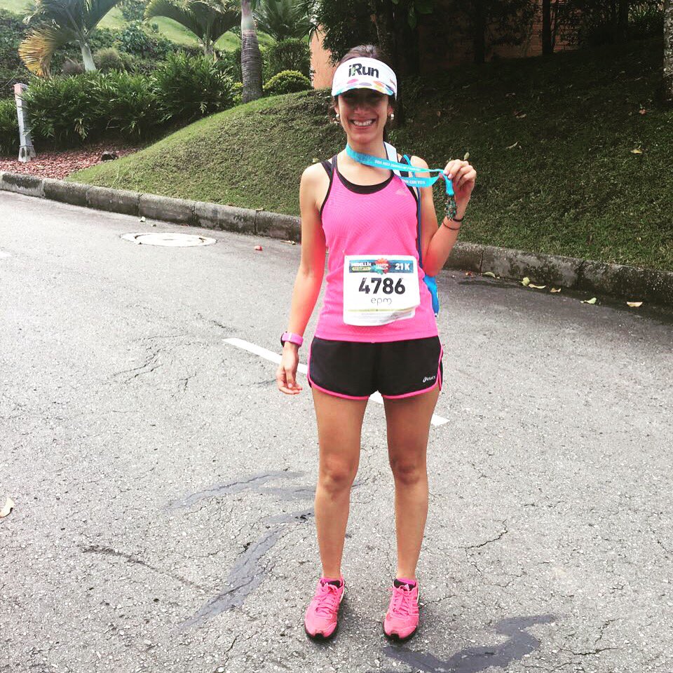 BeneFITeam's tweet photo. Personal Best para la gran @DMsaad en @MaratonMedellin 1:38 tiempazo!!!
¡Felicitaciones Diana! #benefitrunner https://t.co/q0kMnVQS7z