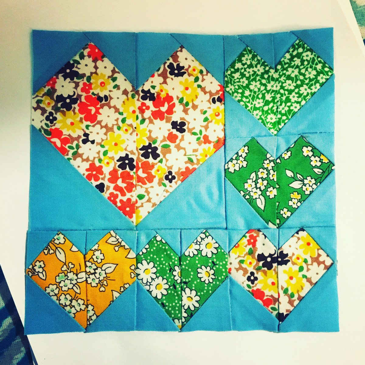 TheBattyBelfry's tweet photo. #thesplendidsampler #block3 designer: Melissa Corry of #happyquilting https://t.co/CpZA62JmmG