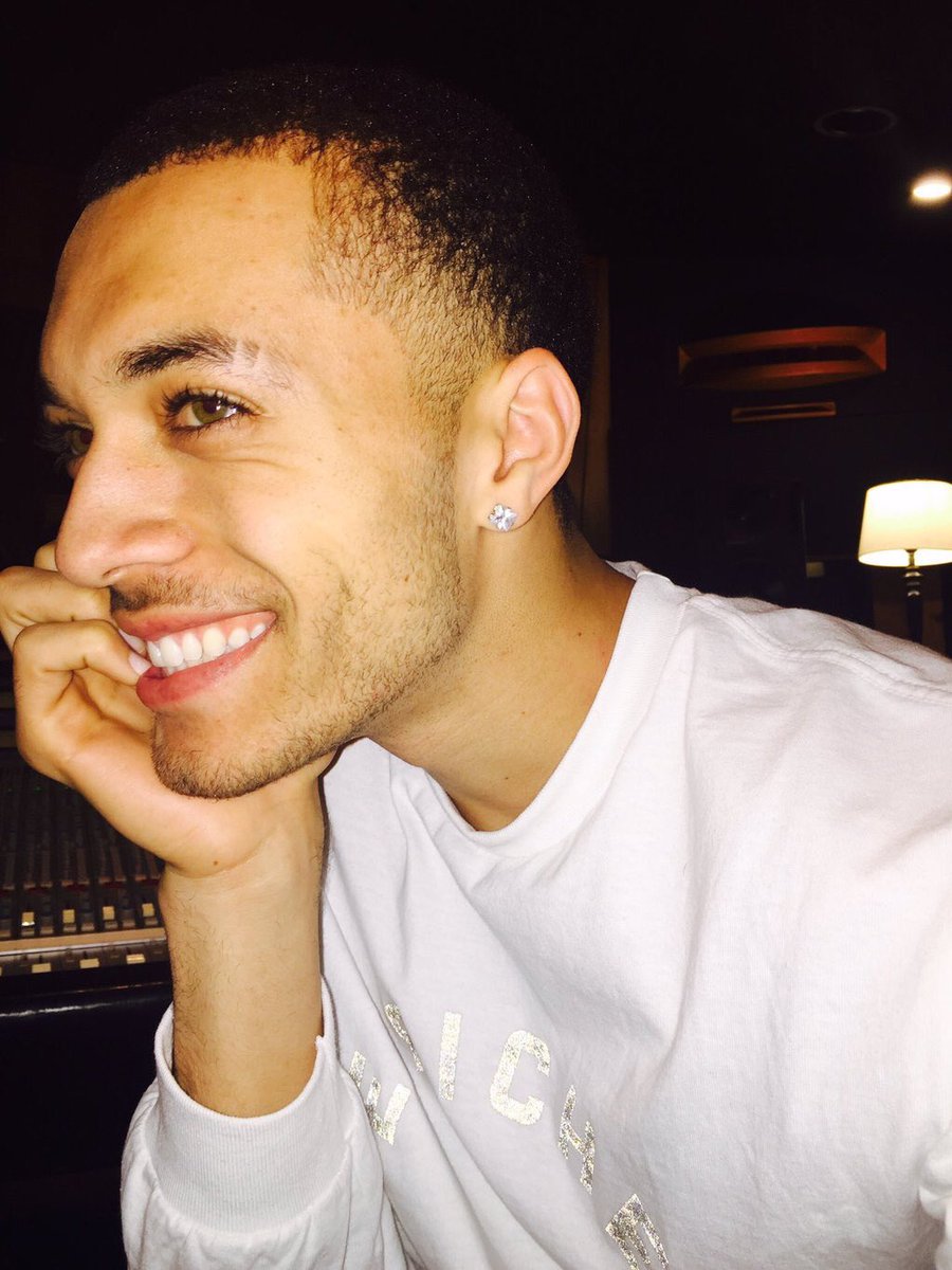 HuggingKAM's tweet image. 