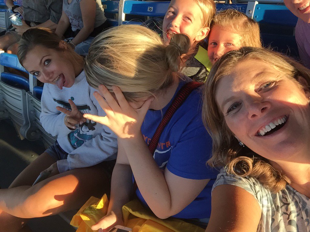 KatyInEducation's tweet photo. #BlueRibbonFun https://t.co/DLptUThIAW