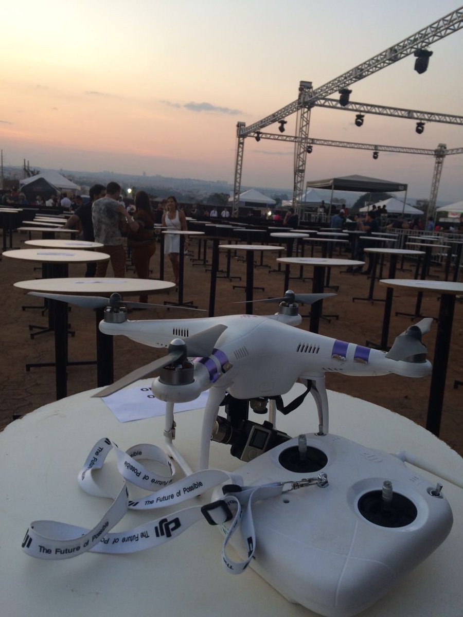 _quadx_'s tweet photo. Se preparando pista mais uma cobertura de evento. https://t.co/3oRhihJfqQ