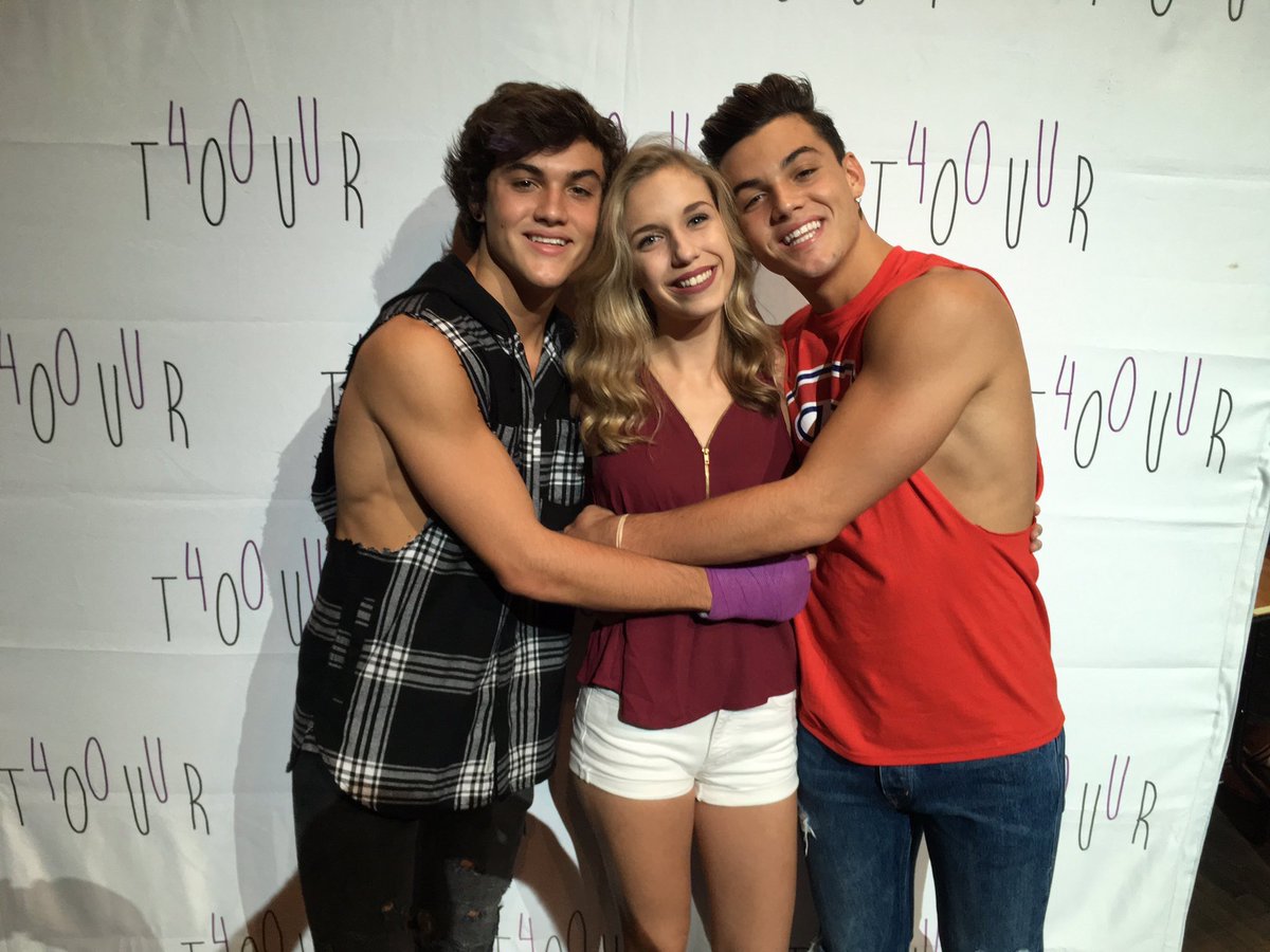 Dolan Twins Brasil on Twitter "Ethan e Grayson no Meet & Greet em Montreal, Canadá