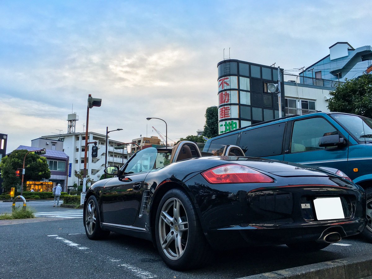 _JunOhashi's tweet photo. 車という被写体は好みが分かれそうですが。
#Porsche #BOXSTER #iPhoneography
#写真好きな人と繋がりたい
#AutomoCamera #Lightroom https://t.co/UzKBEMgosT