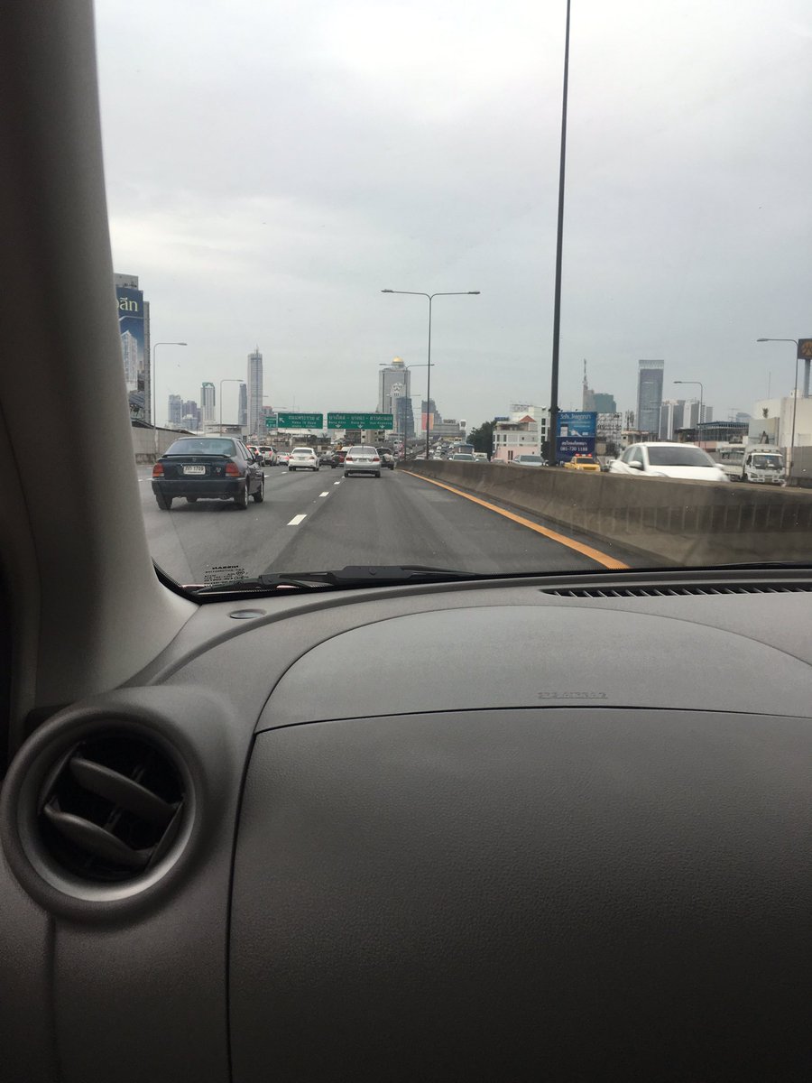 Ohmpawat tweet media