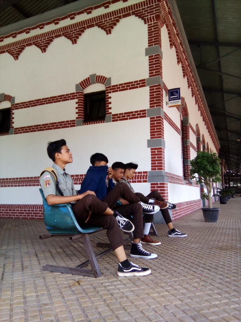 basopek tweet picture