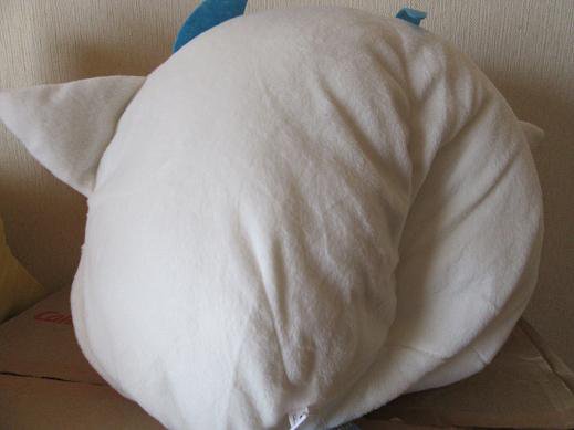 miomio415's tweet photo. @CCatcherApp 
この梱包は駄目でしょー
長らく放置してた自分も悪いけどさ
中のクッションパックリ割れてましたわ・・・
ピンクのウサギさんは奇跡的に無事でした
コマさんは・・・再起不能です(´Д`|||) ﾄﾞﾖｰﾝ https://t.co/kYK3RekHJL