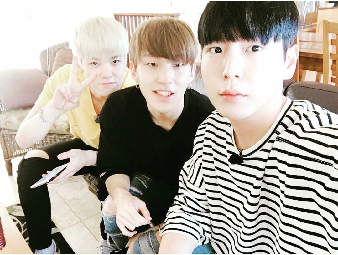 myjongup's tweet photo. [IG] 160912 Himchan (chanchanieeeeee) posted a photo with Jongup &amp; ZELO #BAP #종업 #젤로 #힘찬 #TeamZELO 😁😁 https://t.co/KQkCnM14Un