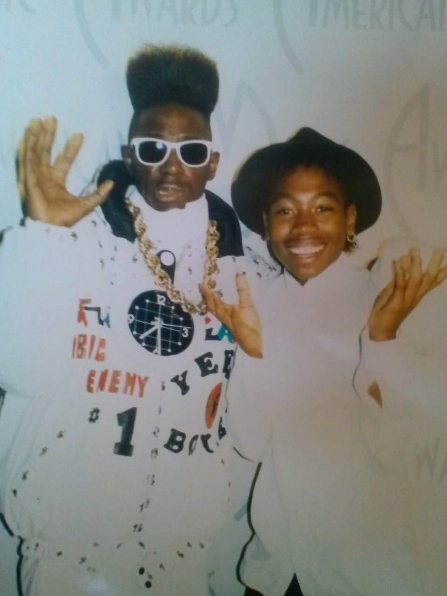 Only1Verctile's tweet photo. #TBT ME AND FLAVA FLAV YHEEEEEA! BOOOOOY! LOL! Ask about the name #Verctile I've been in this game! #UOM https://t.co/NAY7D0zj3W