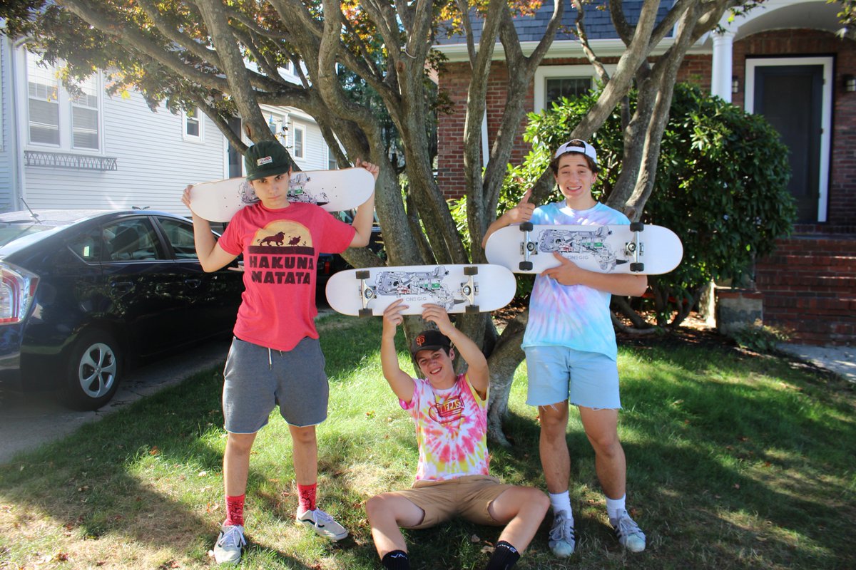 doofpaste's tweet image. Thanks so much for the decks @onegigco they'll be hitting the shelves sometime this fall so make sure to grab one!