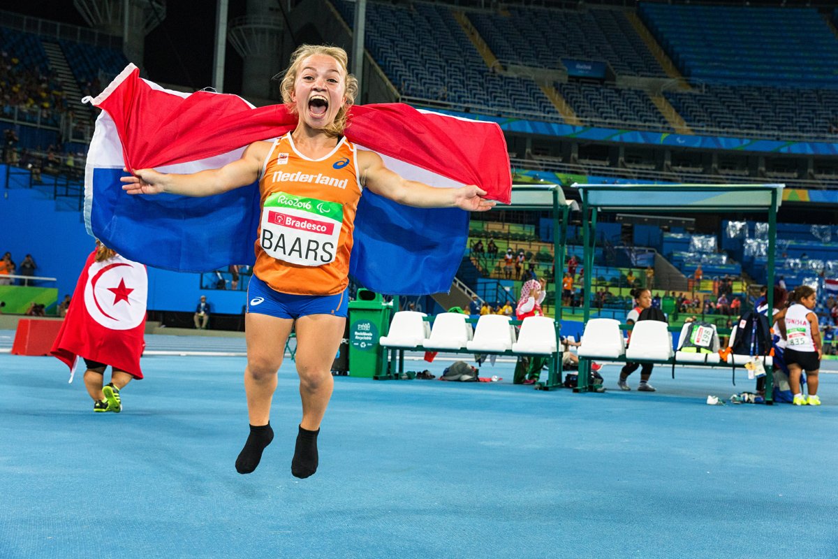 Ultieme schreeuw bezorgt <a href="/larabaars/">Lara Baars</a> brons teamnl.org/artikelen/2016… #TeamNL #Rio2016 #Athletics #bronze