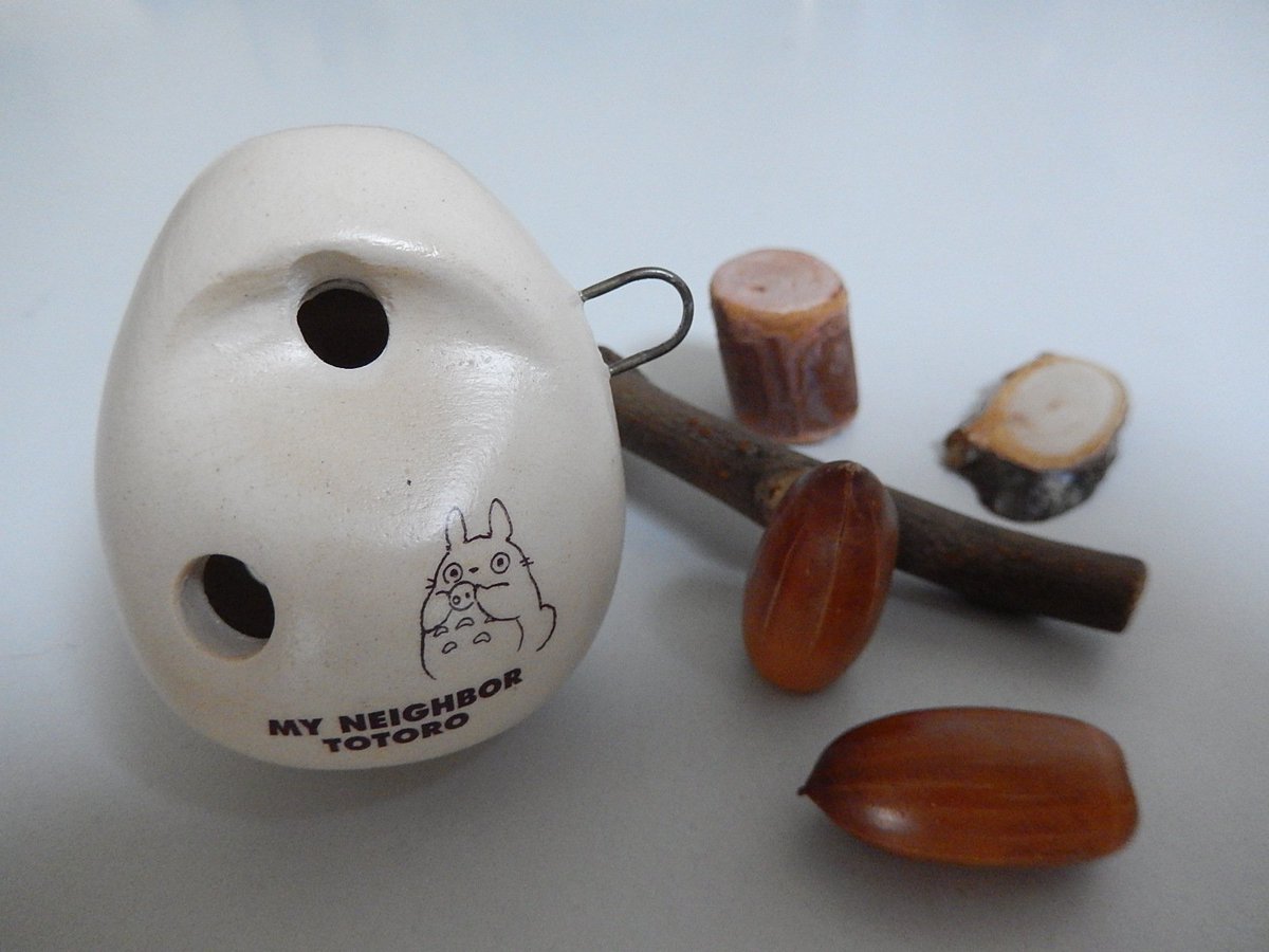 Night Ocarina 公式 トトロの土笛 追加発注いただきました 皆様ありがとうございます 三鷹の森ジブリ美術館にご来場いただいた際は 是非ご覧いただきたいと思います ジブリ美術館のみでのお取り扱いです T Co F6ddatibdc Twitter