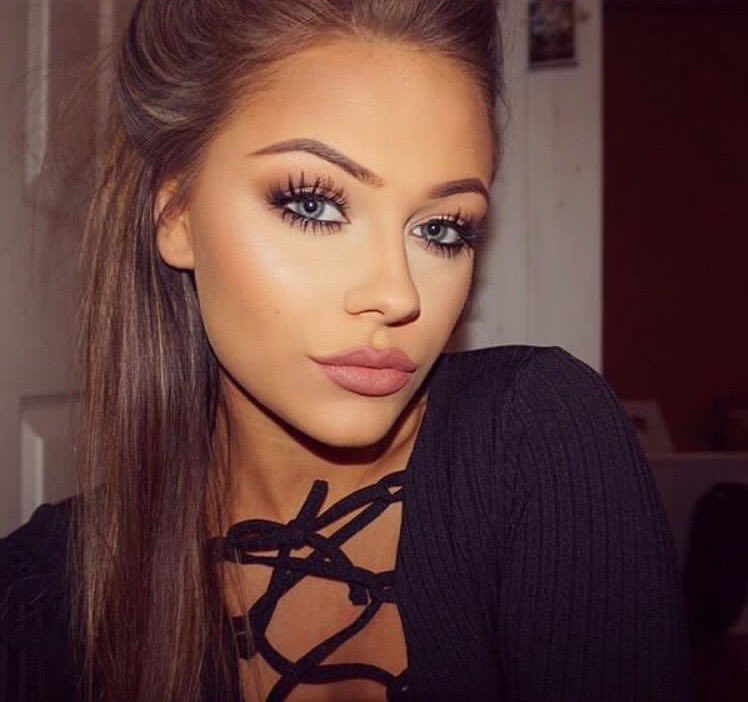 BaddiesVibe's tweet photo. IG: rhiastylesx https://t.co/x36qLZA3VM