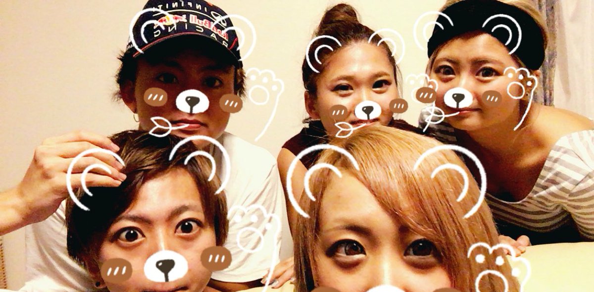 aaari1013's tweet photo. 昨日ゎ楽しかった💕
久々2-5で集まれてよかった٩(ˊᗜˋ*)و
変わらずおもしろすぎて、あごつかれた(　°Д°)

次ゎ鍋パかな〜😗 https://t.co/4DNEEJNWhc