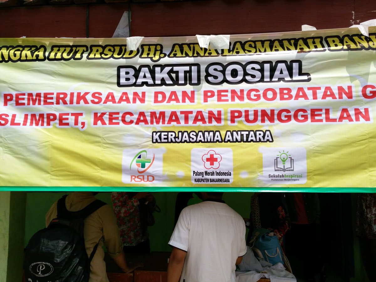 SIPBanjarnegara's tweet photo. Hari ini juga bertepatan dgn HUT RSUD banjarnegara, sehingga bersama sip n pmi merayakannya di slimpet,.. #ceritaSIP https://t.co/iMGZ2wH0Fn