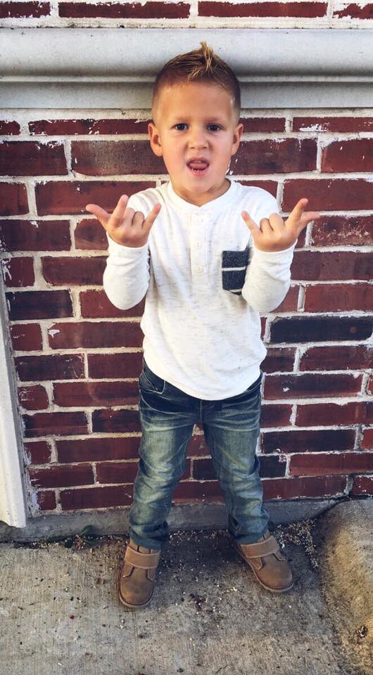 Belle MacFarlane tweet media