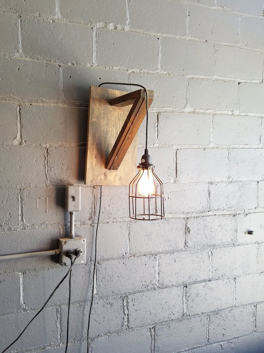 pd0776's tweet image. Awesome lights cool idea #coollights  #designstrategy