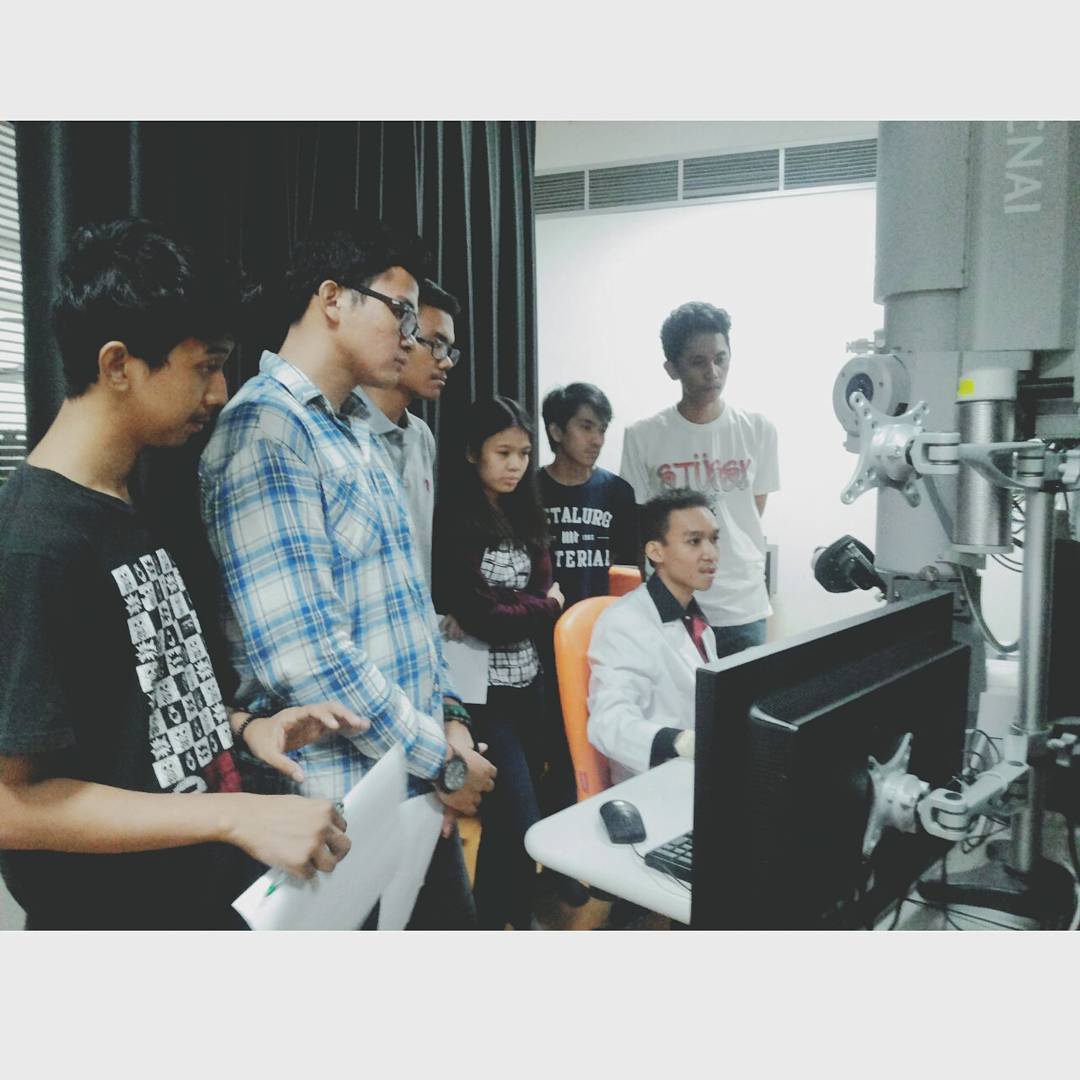 Meneruskan ilmu kepada generasi muda selalu memberikan kepuasan tersendiri.