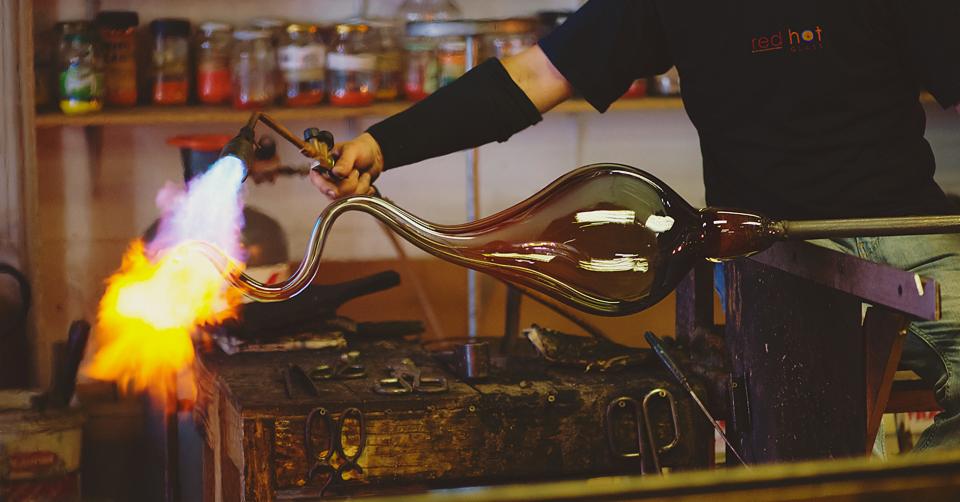 SpiceRoutePaarl's tweet photo. To watch these #RedHotGlass artists in action make sure to visit @SpiceRoutePaarl during the week #GlassArt https://t.co/Et2OFYJ9K4